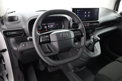 Toyota Pro Ace Vorführwagen