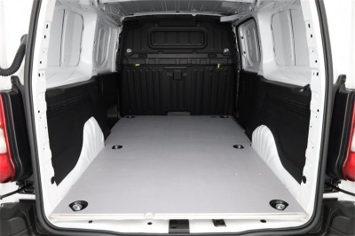 Toyota Pro Ace Vorführwagen