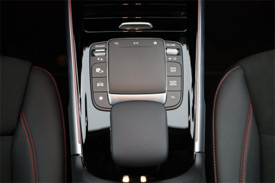 Mercedes-Benz EQB Gebrauchtwagen Mercedes-Benz EQB Gebrauchtwagen