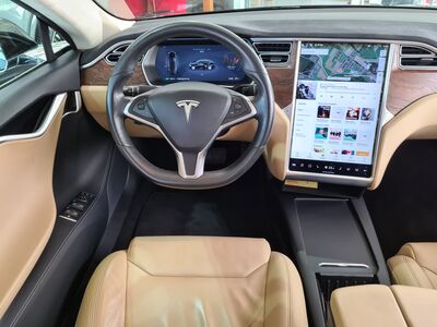 Tesla Model S Gebrauchtwagen