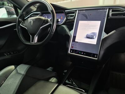 Tesla Model S Gebrauchtwagen