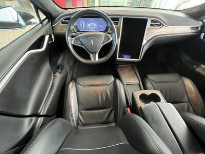 Tesla Model S Gebrauchtwagen