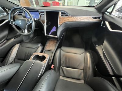 Tesla Model S Gebrauchtwagen