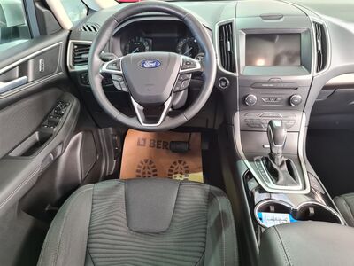 Ford S-MAX Gebrauchtwagen