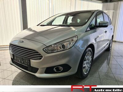 Ford S-MAX Gebrauchtwagen