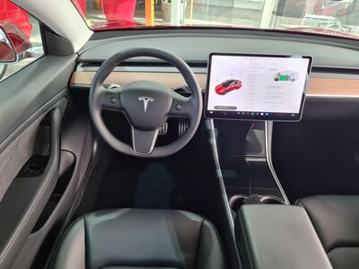 Tesla Model 3 Gebrauchtwagen Tesla Model 3 Gebrauchtwagen