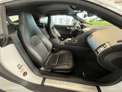 Jaguar F-Type Gebrauchtwagen