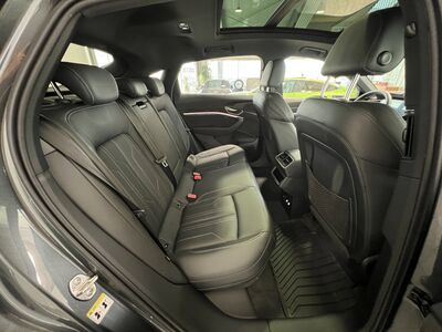 Audi e-tron Gebrauchtwagen