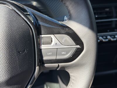 Peugeot 208 Gebrauchtwagen