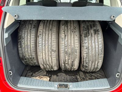 Ford C-MAX Gebrauchtwagen