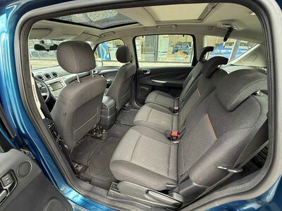 Ford S-MAX Gebrauchtwagen
