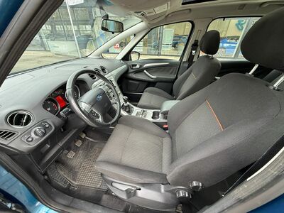 Ford S-MAX Gebrauchtwagen