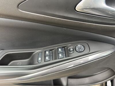 Opel Grandland X Gebrauchtwagen Opel Grandland X Gebrauchtwagen