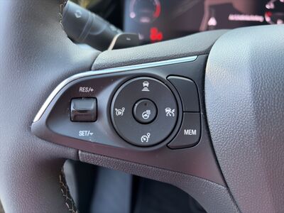 Opel Grandland X Gebrauchtwagen Opel Grandland X Gebrauchtwagen