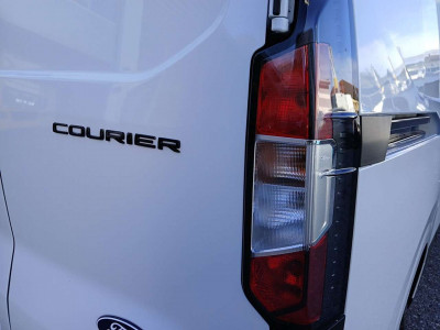 Ford Transit Courier Tageszulassung