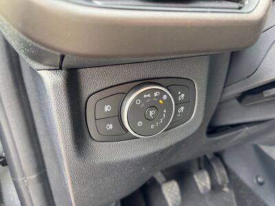 Ford Tourneo Courier Neuwagen