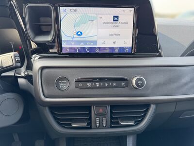 Ford Tourneo Courier Neuwagen