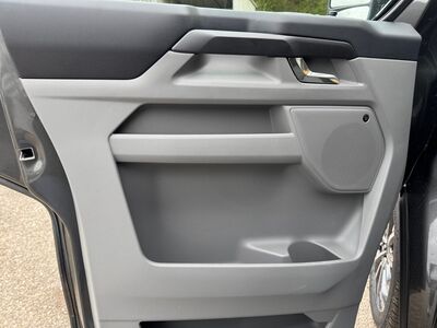 Ford Tourneo Custom Neuwagen