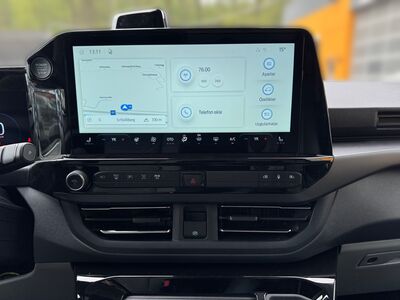 Ford Tourneo Custom Neuwagen