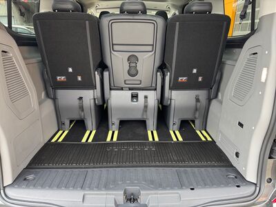 Ford Tourneo Custom Neuwagen