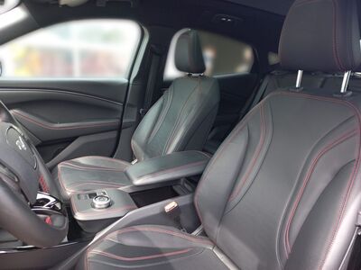 Ford Mustang Mach-E Gebrauchtwagen