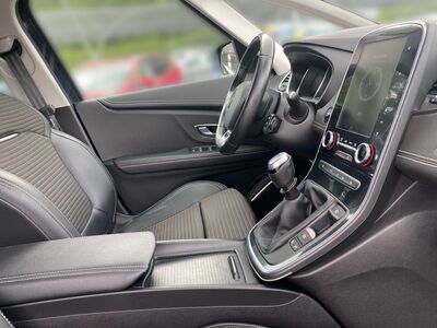 Renault Scénic Gebrauchtwagen Renault Scénic Gebrauchtwagen