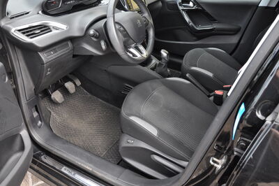 Peugeot 208 Gebrauchtwagen