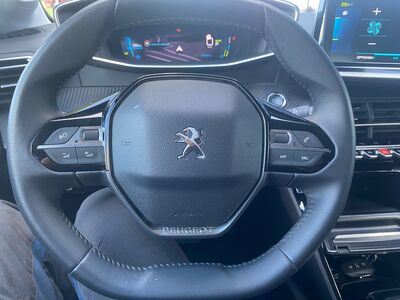 Peugeot 208 Gebrauchtwagen