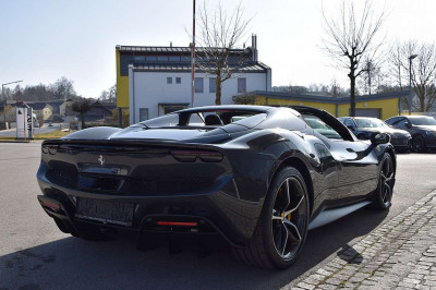 Ferrari 296 Gebrauchtwagen