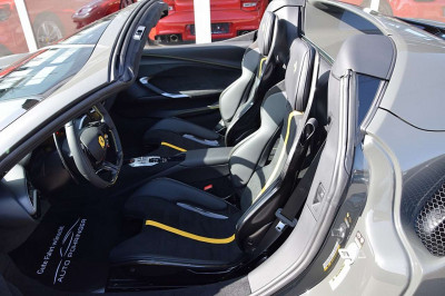 Ferrari 296 Gebrauchtwagen