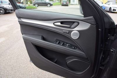 Alfa Romeo Stelvio Gebrauchtwagen