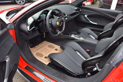 Ferrari 296 Gebrauchtwagen