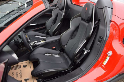 Ferrari 296 Gebrauchtwagen