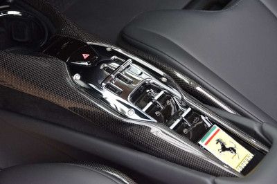 Ferrari 296 Gebrauchtwagen