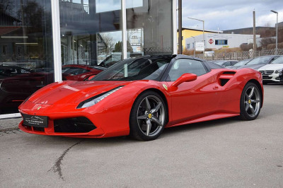 Ferrari 488 Gebrauchtwagen Ferrari 488 Gebrauchtwagen