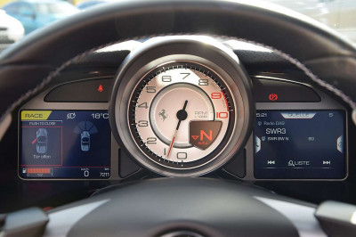 Ferrari 812 Gebrauchtwagen