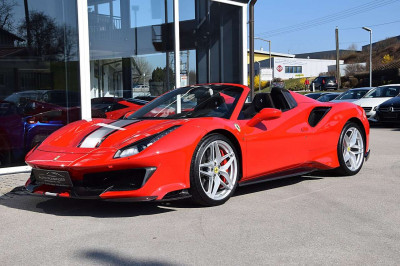 Ferrari 488 Gebrauchtwagen Ferrari 488 Gebrauchtwagen