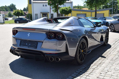 Ferrari 812 Gebrauchtwagen