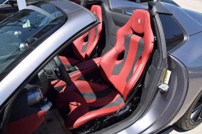 Ferrari 812 Gebrauchtwagen