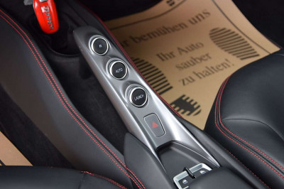 Ferrari F8 Gebrauchtwagen Ferrari F8 Gebrauchtwagen