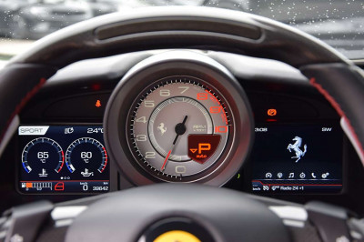 Ferrari F8 Gebrauchtwagen Ferrari F8 Gebrauchtwagen