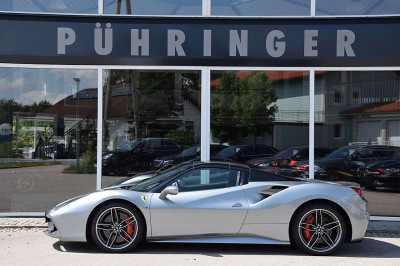 Ferrari 488 Gebrauchtwagen Ferrari 488 Gebrauchtwagen
