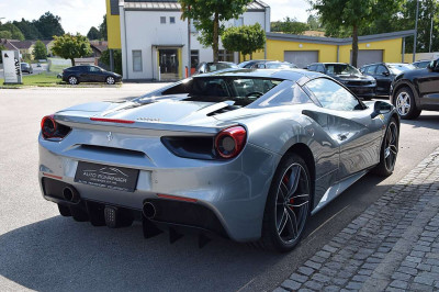 Ferrari 488 Gebrauchtwagen Ferrari 488 Gebrauchtwagen