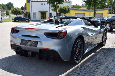 Ferrari 488 Gebrauchtwagen Ferrari 488 Gebrauchtwagen