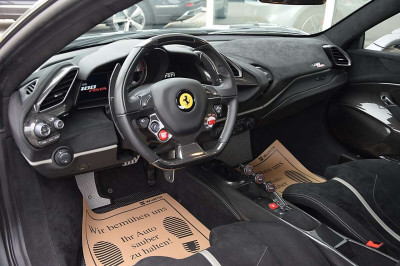 Ferrari 488 Gebrauchtwagen