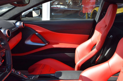 Ferrari 812 Gebrauchtwagen Ferrari 812 Gebrauchtwagen