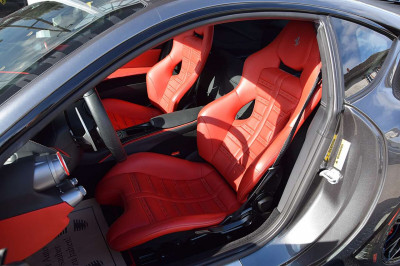 Ferrari 812 Gebrauchtwagen Ferrari 812 Gebrauchtwagen