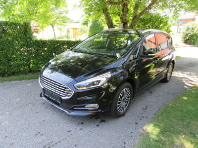 Ford S-MAX Gebrauchtwagen