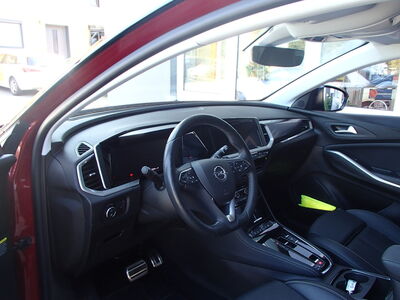 Opel Grandland X Gebrauchtwagen Opel Grandland X Gebrauchtwagen