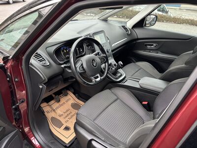 Renault Scénic Gebrauchtwagen